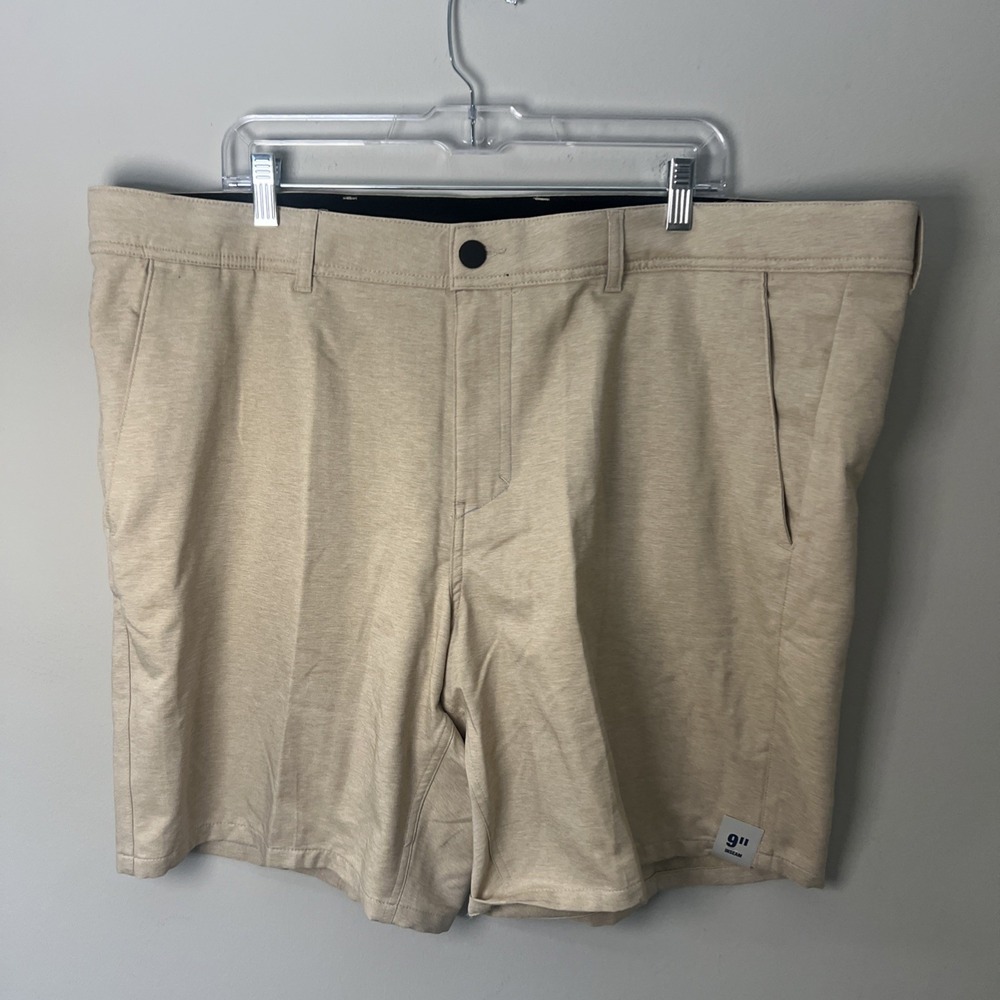 George Size 44 Commuter Shorts 9" Inseam, linen Beige, Heather, New With Tag